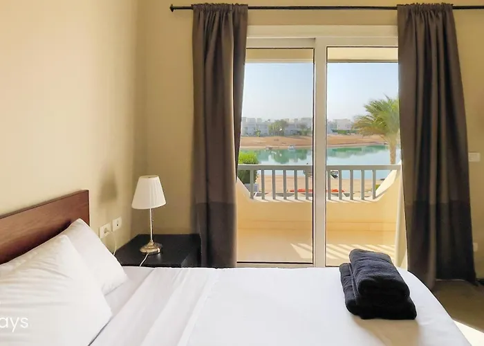 Ollystays Private Heated Pool 4br Villa, Nanny Room! Joubal Near Marina * الغردقة